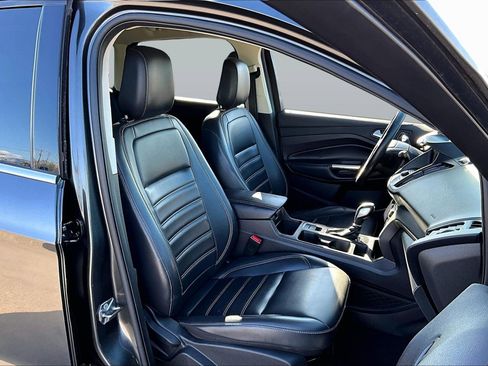 Used 2019 Ford Escape SEL image 7