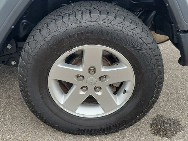 Used 2022 Jeep Wrangler Unlimited Sport AWD/4WD image 32