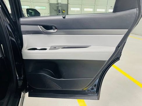 Used 2022 Hyundai Palisade SEL w/ Premium Package FWD image 34