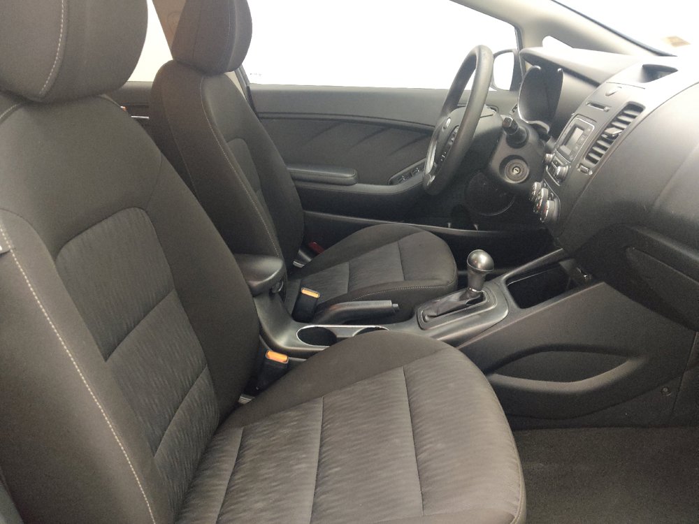 Used 2016 Kia Forte LX FWD image 21