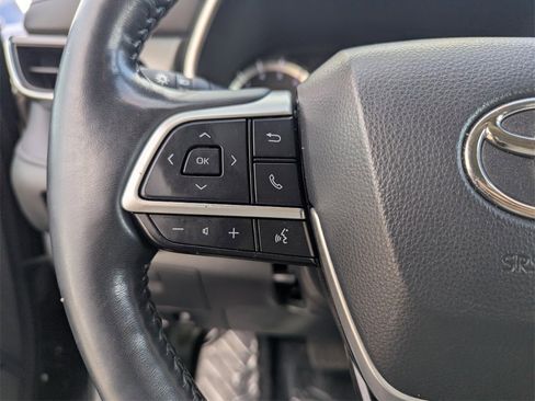 Used 2022 Toyota Highlander Limited image 30
