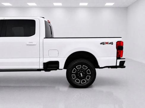 Used 2026 Ford F250 Platinum AWD/4WD image 6