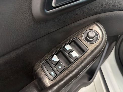 Used 2014 Chevrolet Malibu LT w/ Power Convenience Package FWD image 12