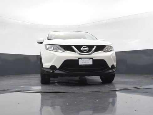 Used 2017 Nissan Rogue Sport S w/ S Appearance Package image 42