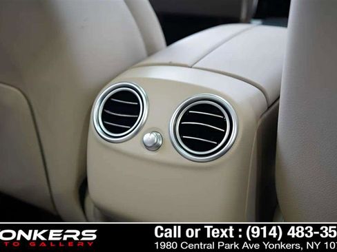 Used 2022 Mercedes-Benz GLC 300 4MATIC image 21