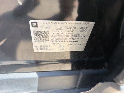 Used 2019 Chevrolet Equinox LT AWD/4WD image 26