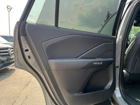 Used 2025 Lexus TX 500h AWD w/ Technology Package image 21
