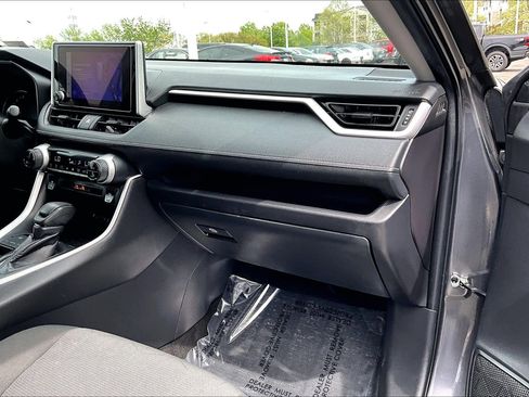 Used 2024 Toyota RAV4 XLE image 15