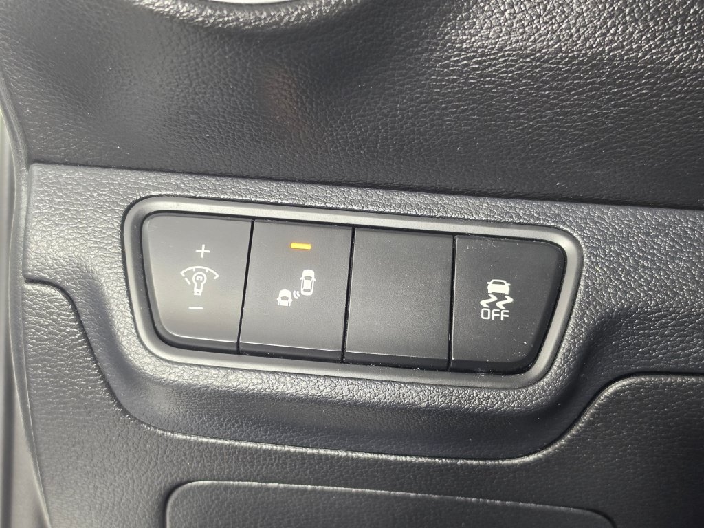Used 2023 Kia Forte GT FWD image 26