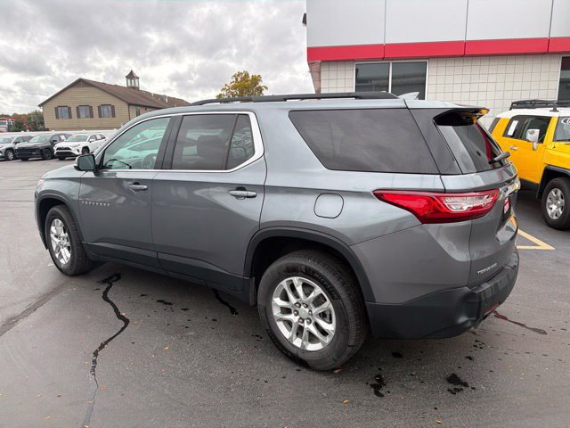 Used 2020 Chevrolet Traverse LT FWD image 4
