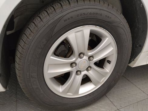 Used 2014 Chevrolet Impala Limited LS FWD image 31