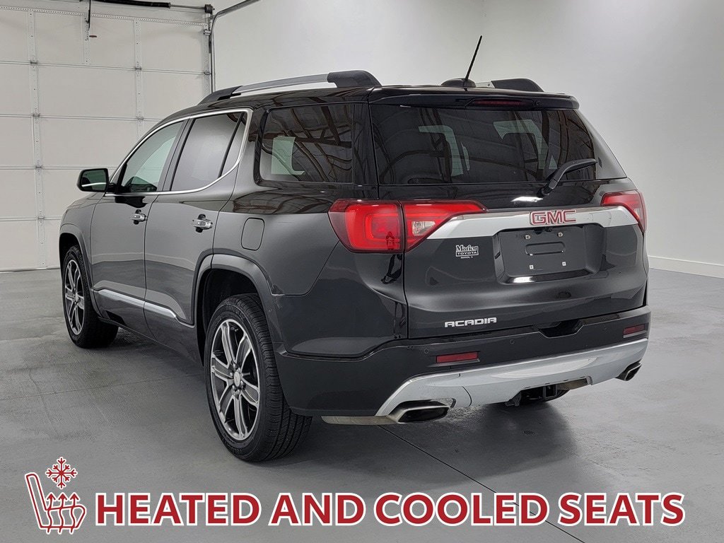 Used 2018 GMC Acadia Denali w/ Technology Package FWD image 6
