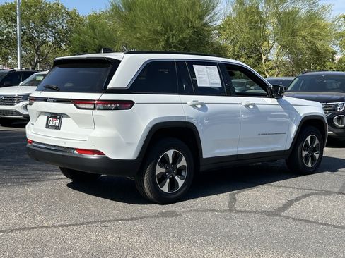 Used 2024 Jeep Grand Cherokee Limited 4xe AWD/4WD image 4