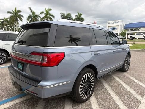 Certified 2020 Lincoln Navigator Black Label w/ Cargo Convenience Package AWD/4WD image 4