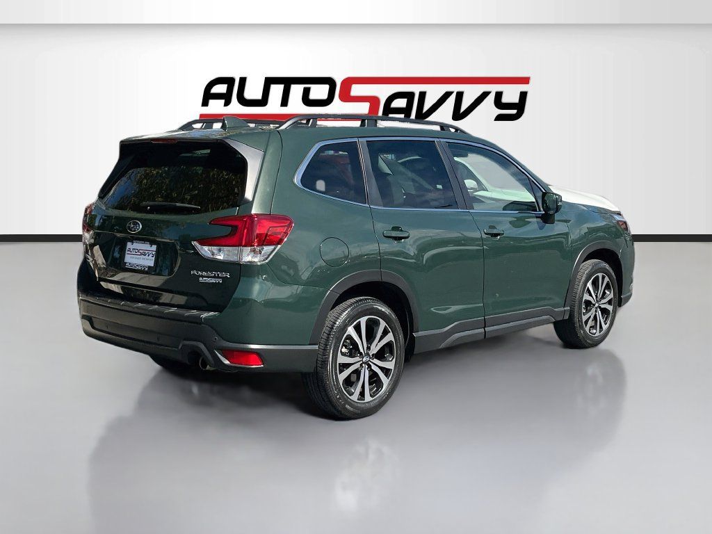 Used 2022 Subaru Forester Limited AWD/4WD image 7