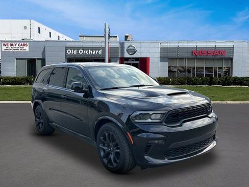 Used 2022 Dodge Durango R/T w/ Tow 'N Go Package AWD/4WD image 3
