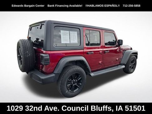Used 2021 Jeep Wrangler Unlimited Sport AWD/4WD image 3