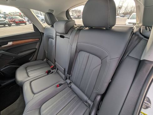 Used 2023 Audi Q5 2.0T Premium Plus AWD/4WD image 18