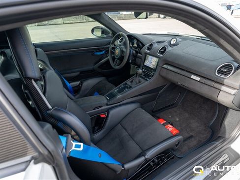 Used 2023 Porsche 718 Cayman GT4 RS RWD image 34