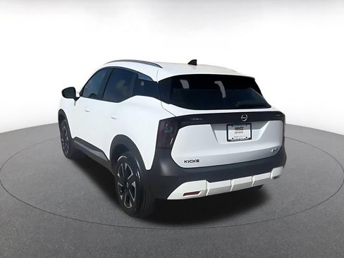 Used 2026 Nissan Kicks SV w/ Cold Weather Package AWD/4WD image 7