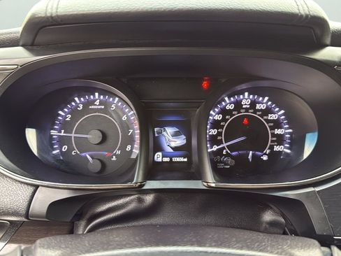 Used 2018 Toyota Avalon XLE Plus image 11