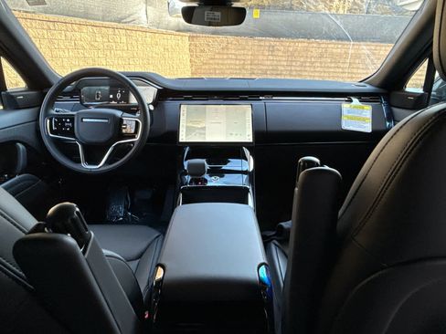 New 2026 Land Rover Range Rover Sport SE image 9