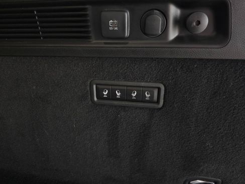 Used 2022 Jeep Grand Wagoneer Series III w/ Rear Seat Video Group 1 AWD/4WD image 9
