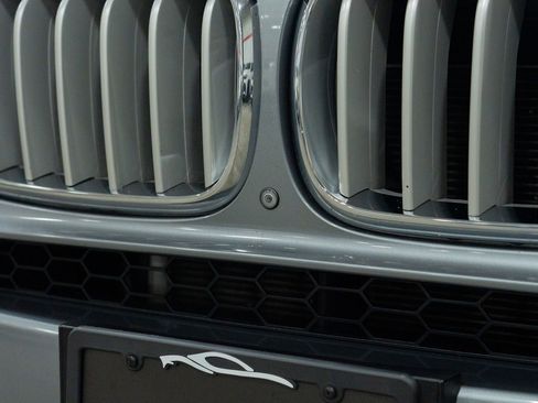 Used 2018 BMW X5 xDrive50i w/ M Sport Package image 13