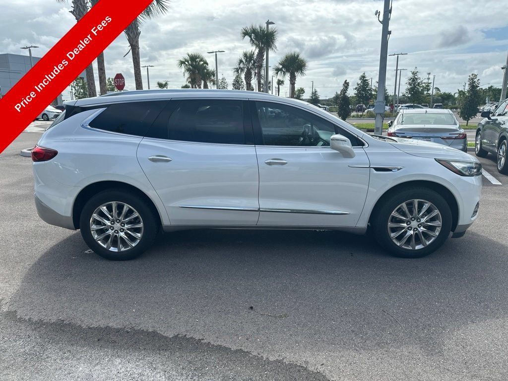 Used 2018 Buick Enclave Premium w/ Experience Buick Package FWD image 6