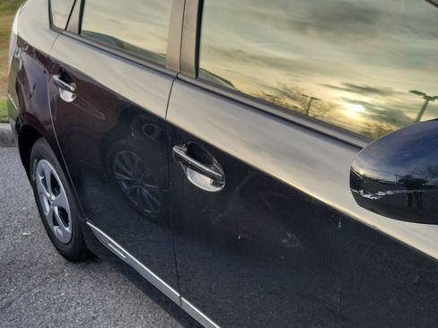 Used 2014 Toyota Prius Three image 13