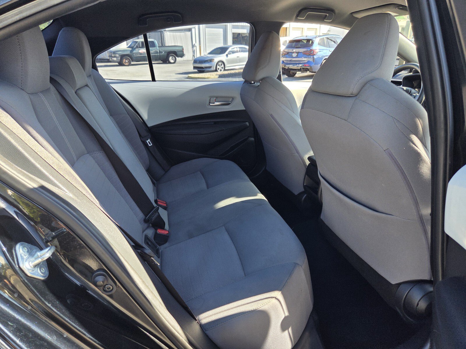 Used 2020 Toyota Corolla SE FWD image 16