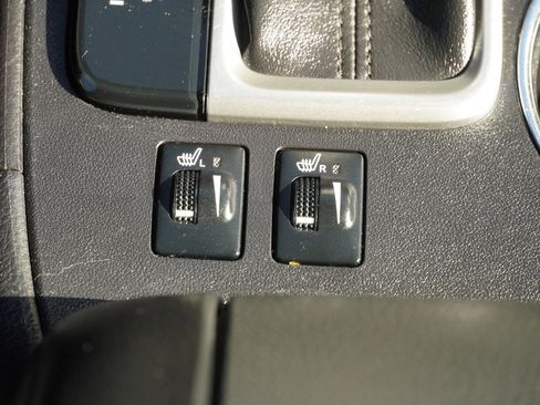 Used 2018 Toyota Highlander XLE image 37