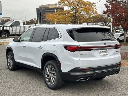 New 2026 Buick Enclave Preferred image 4