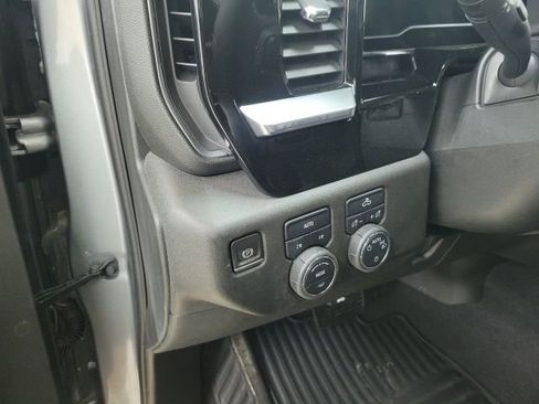 Used 2023 Chevrolet Silverado 1500 LT image 20