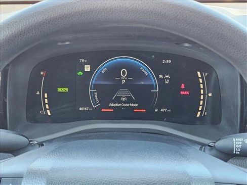 Used 2025 Toyota Camry LE image 11