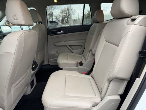 Used 2020 Volkswagen Atlas SE w/ Panoramic Sunroof Package image 23