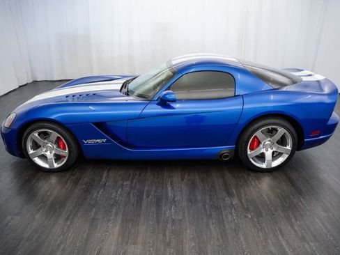 Used 2006 Dodge Viper SRT-10 w/ First Edition Group RWD image 7