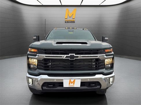 Used 2025 Chevrolet Silverado 3500 LT w/ All Star Edition image 3