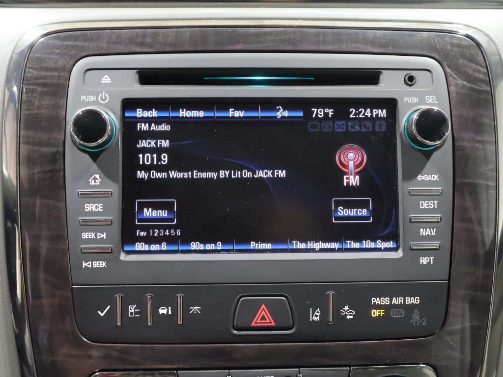 Used 2017 Buick Enclave Premium AWD/4WD image 29