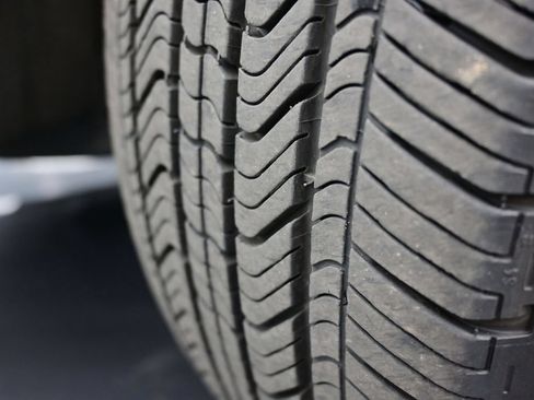 Used 2022 Honda HR-V EX image 17