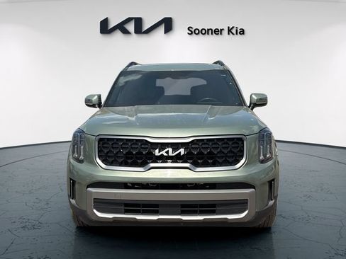 Used 2023 Kia Telluride EX X-Line AWD/4WD image 2