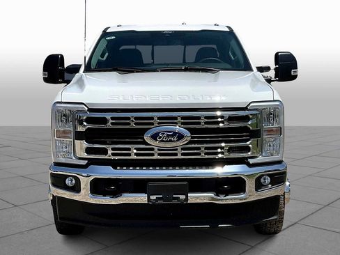 Used 2024 Ford F350 XLT w/ XLT Value Package AWD/4WD image 3