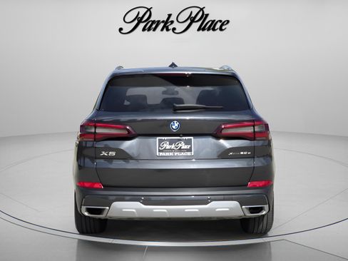 Used 2023 BMW X5 xDrive45e AWD/4WD image 4