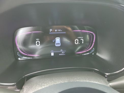 Used 2024 Kia Soul LX w/ Option Group 015 FWD image 24