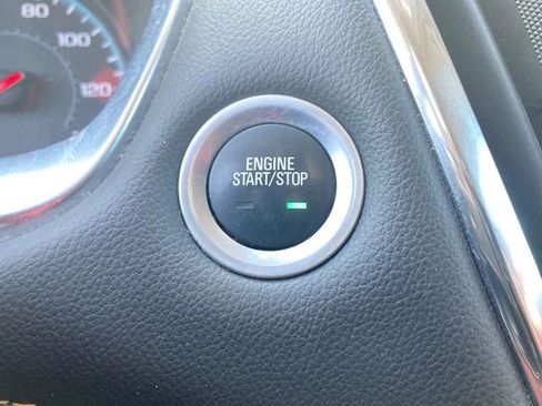 Used 2020 Chevrolet Traverse LS AWD/4WD image 16