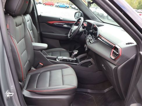 Used 2024 Chevrolet TrailBlazer RS AWD/4WD image 19