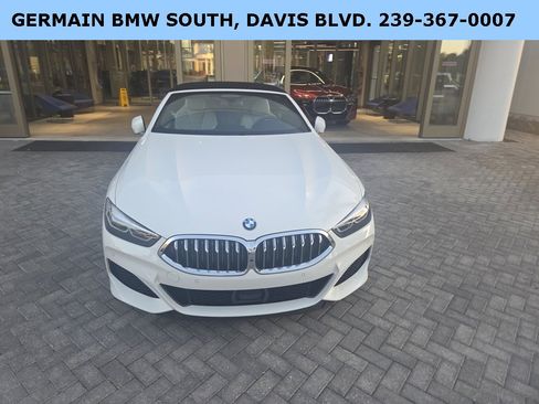 Used 2022 BMW M850i xDrive Convertible image 6