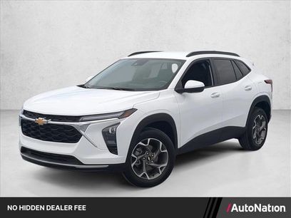 Used 2025 Chevrolet Trax LT