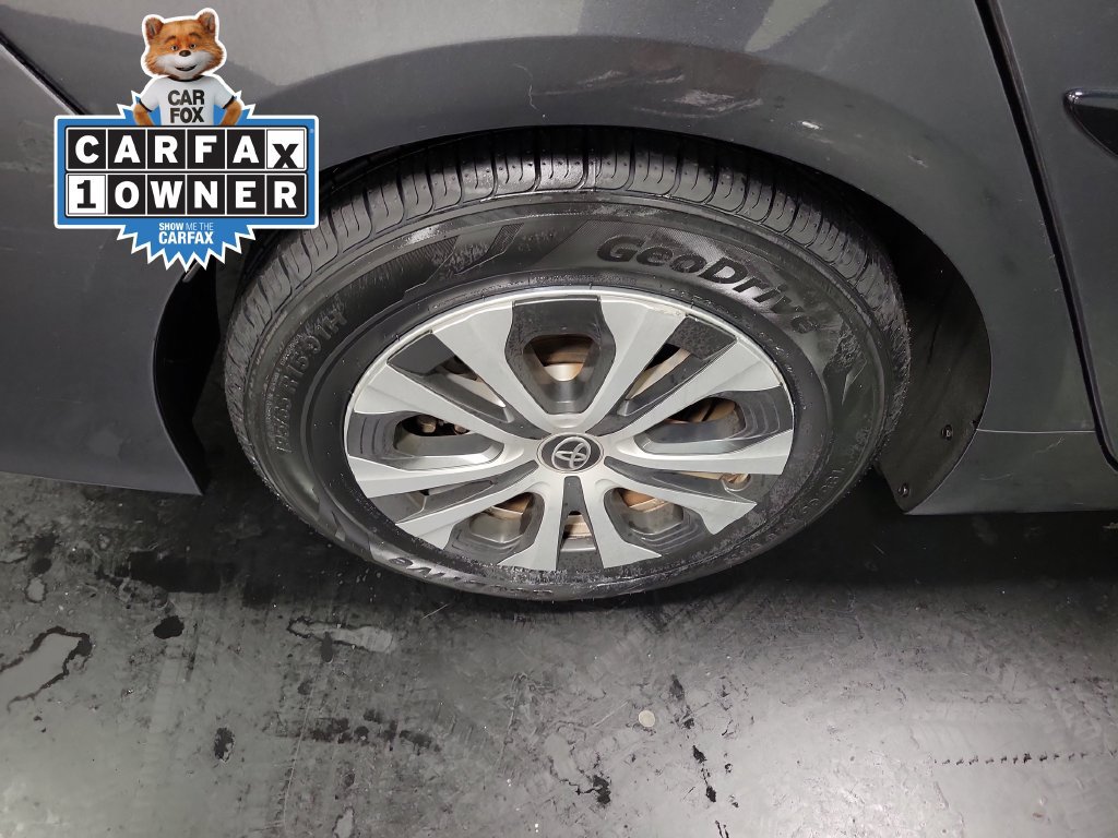 Used 2021 Toyota Prius Prime XLE FWD image 11