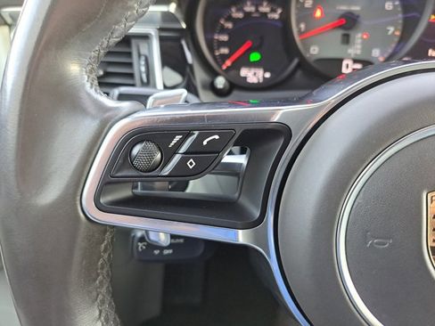 Certified 2016 Porsche Macan S image 29